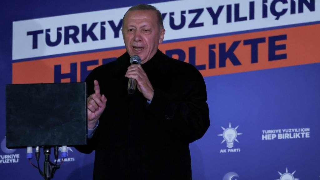 Turkish President Tayyip Erdogan addresses support