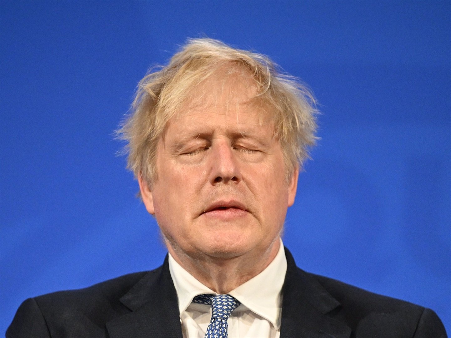 Pemerintah Inggris hanya akan mengizinkan seruan oposisi untuk mosi percaya jika referensi ke Boris Johnson dipotong