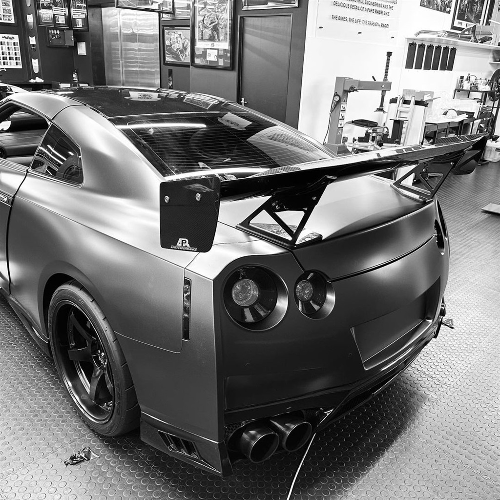 Royal AM's Andile Mpisane posted the Nissan GTR he's been working on in a new IG page for the car.