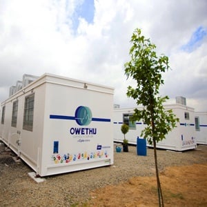 The Cipla Foundation’s Owethu clinic is a fully functional medical unit deployed in the winelands district of Western Cape and will service the farming communities in the Stellenbosch area from January 2014.