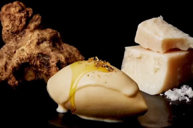 WATCH, This is what the world's most expensive ice cream looks like - and  it's R130 000 a scoop!