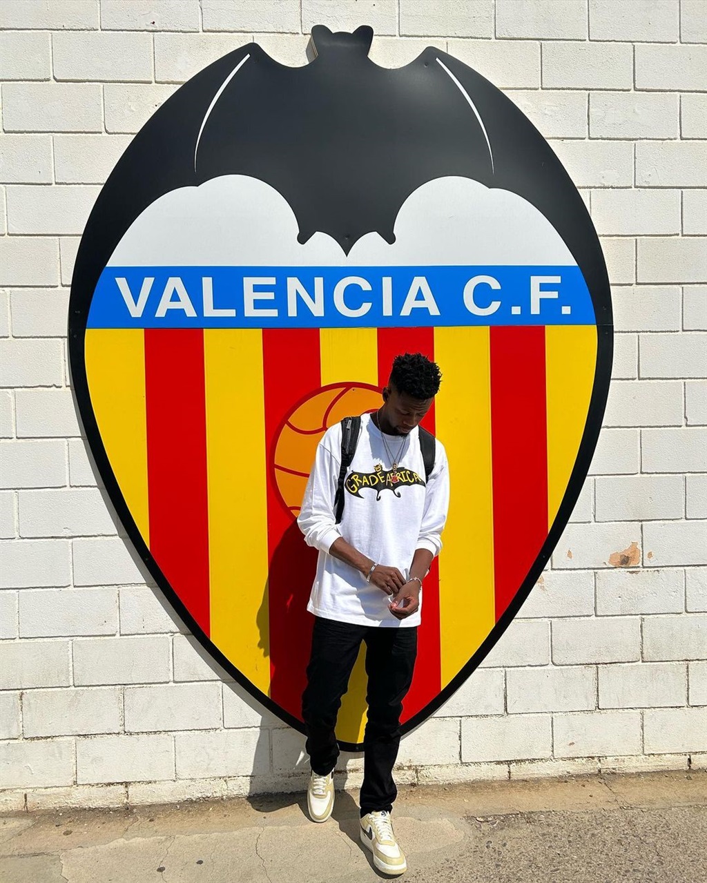 Amapiano star Robot Boii travelled to Valencia for