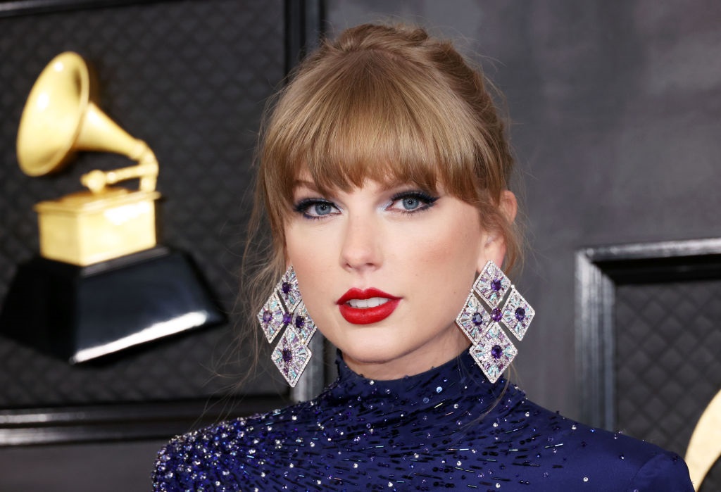 Taylor Swift got unsolicited advice from Swifties about her relationship with Matt Healy.