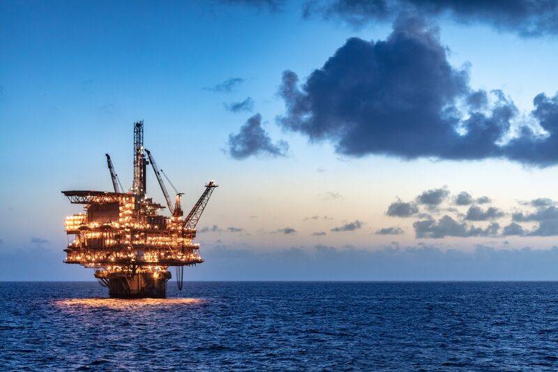 ’n Foto van een van Shell se olieplatforms in die Golf van Mexiko. Shell het onlangs tekens van olie en gas in ’n diepsee-eksplorasieboorgat aan die kus van Namibië gevind. Foto ter illustrasie. Foto: Shell