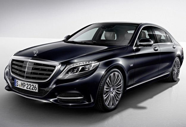 <b>LUXURY FLAGSHIP FOR SA:</b> South African fans (read: politicians) of Mercedes-Benz' new flagship will have to wait a while longer, as the S600 will arrive on our shores later in 2014. <i>Image: NEWSPRESS</i>