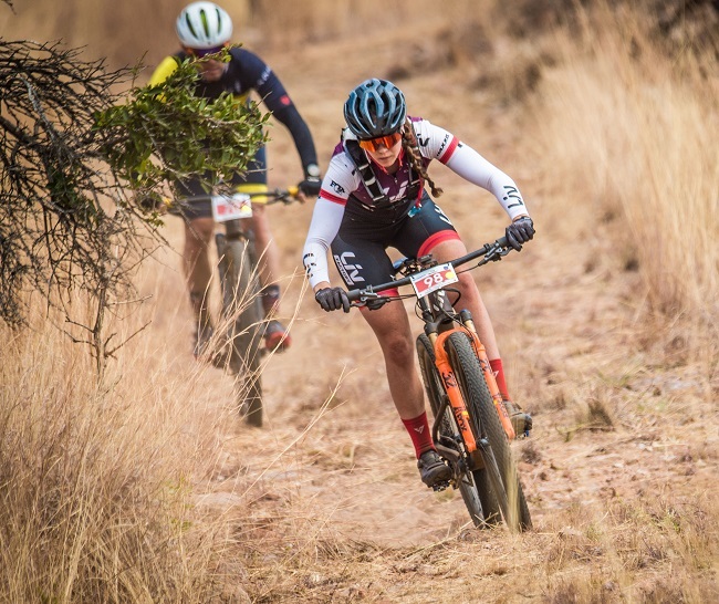 Sarah Hill in action during the 2021 Fedhealth Magalies Monster MTB Classic. (Photo: Tobias Ginsberg)