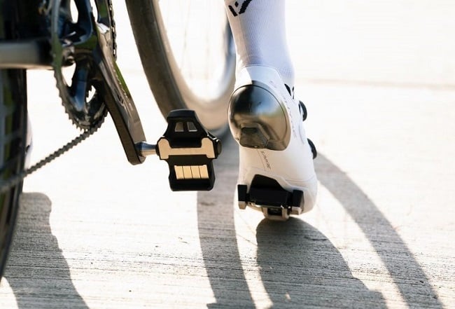 Magnets instead of mechanical spring locks? Is this the future of pedal design? (Photo: Aveta)