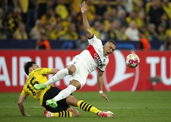 Mabppe Kept Quiet As Dortmund Edge Past PSG