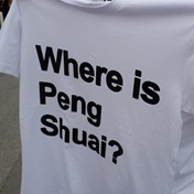 'Where is Peng Shuai?' shirts handed to Australian Open fans