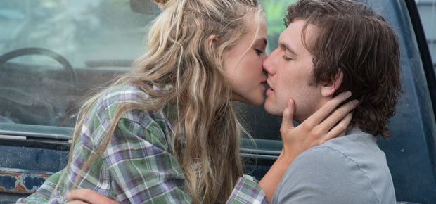 Alex Pettyfer and Gabriella Wilde in Endless Love (Universal Pictures)