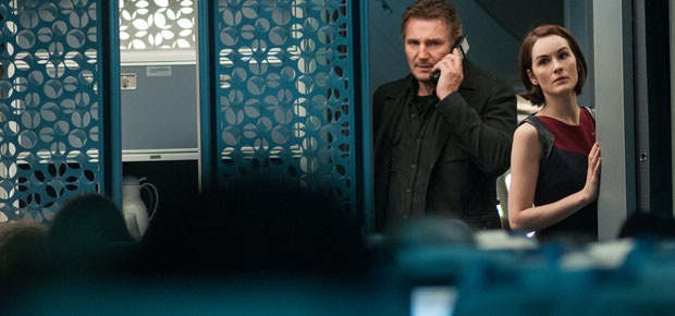Liam Neeson and Michelle Dockery  in a scene from the movie Non-Stop. (Numetro)