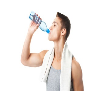 There is serious danger faced by athletes if they drink too much fluids- a new study says.