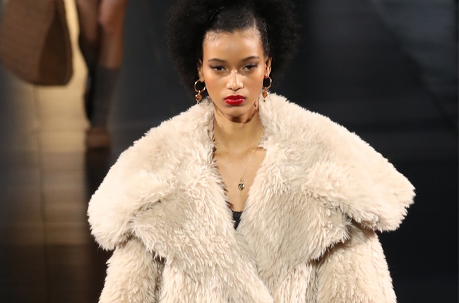 Dolce & Gabbana bans animal fur, makes move toward sustainable 'eco-fur' |  Life