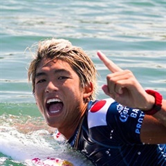 Olympic Surfing Star Kanoa Igarashi Is Responding to Thirsty TikToks