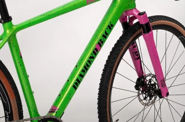 Diamondback has new bikes in colours that are peak 1990 