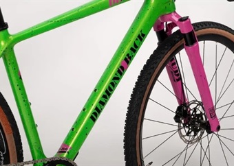 Diamondback has new bikes in colours that are peak 1990 