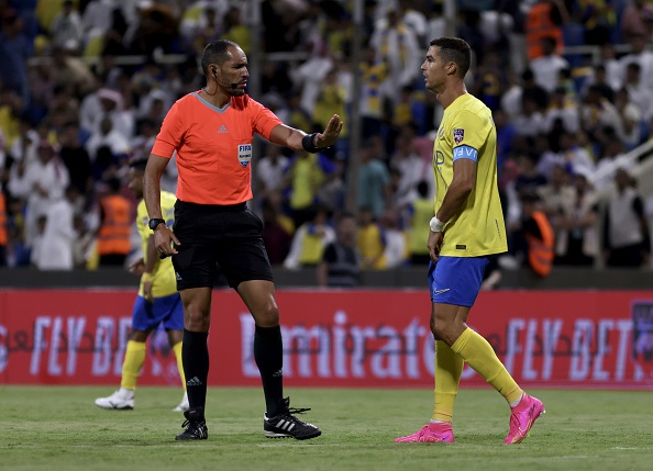 Cristiano Ronaldo throw water at cameraman following Al Nassr Draw