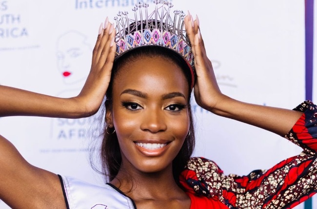 Miss Afrika Selatan Lalela Mswane mendapat centang biru di Instagram