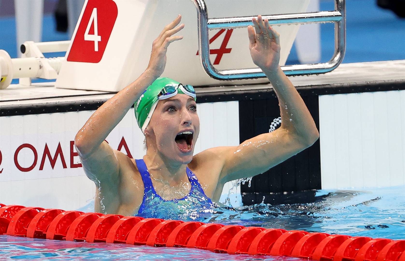Die oomblik toe Tatjana Schoenmaker besef dat sy die wêreldrekord in die 200 m-borsslag verbeter het op die Olimpiese Spele in Tokio. Foto: Getty Images
