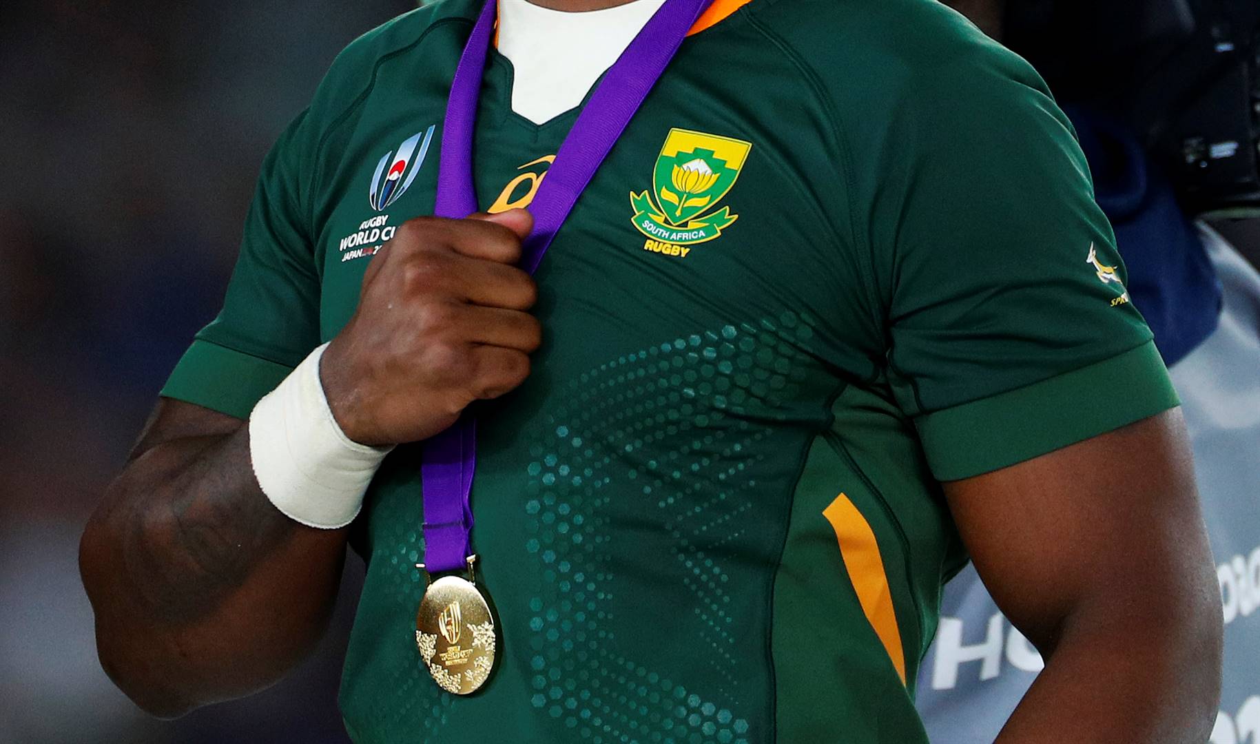  In his speech after South Africa’s incredible Rugby World Cup win over England, captain Siya Kolisi spoke about working together as one and achieving great things. It was the theme that President Cyril Ramaphosa followed up with in his Monday newsletter to the country. Picture: Lynne Cameron/Getty Images