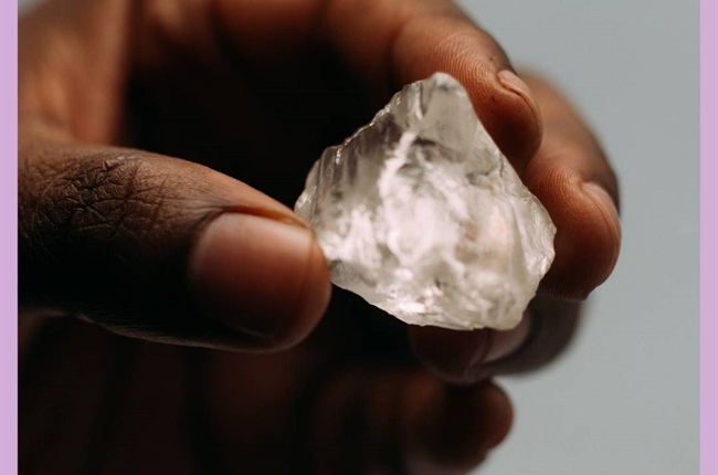 De Beers agrees to give Botswana more rough diamonds in new sales pact