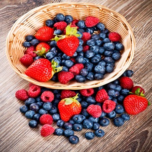 Boost your health and ward off disease with delicious, magical berries – the ultimate superfood.