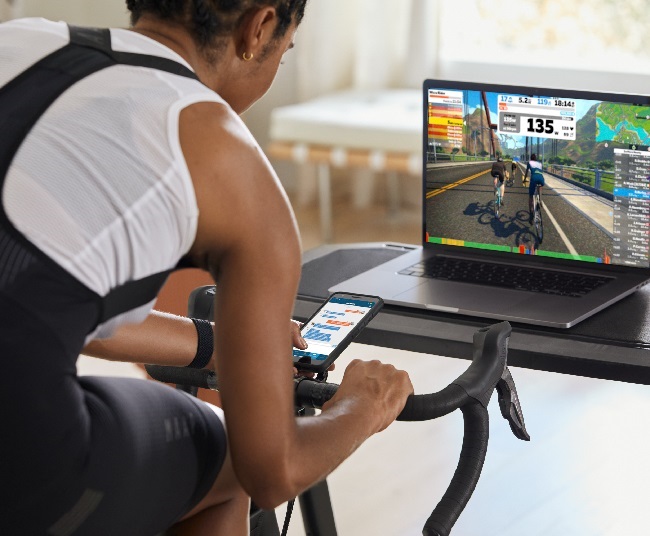 
Since the pandemic, indoor training numbers have dramatically increased. Swelling Zwift’s user base. (Photo: Zwift)
