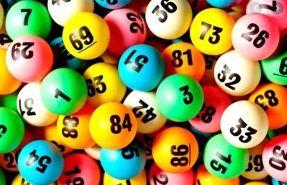 The winning PowerBall numbers  12 April 2022