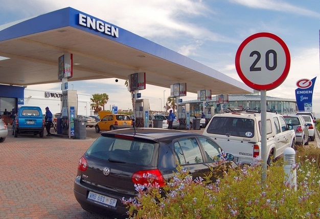 <b>CONNECTING SA ROAD-TRIPPERS: </b> Engen is rolling out free, albeit limited, wi-fi access at its fuel stations across the nation. Print the story and keep it in your glove box. <i>Image: Engen</i>