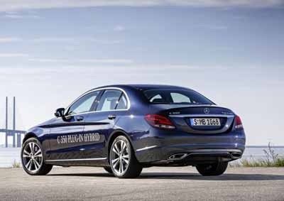 <b>PLUG-IN POWER:</b> Mercedes-Benz has unveiled its second plug-in hybrid model, after its frugal S500, in the form of the C350 - both in Saloon and Estate guise. <i>Image: Mercedes-Benz</i>