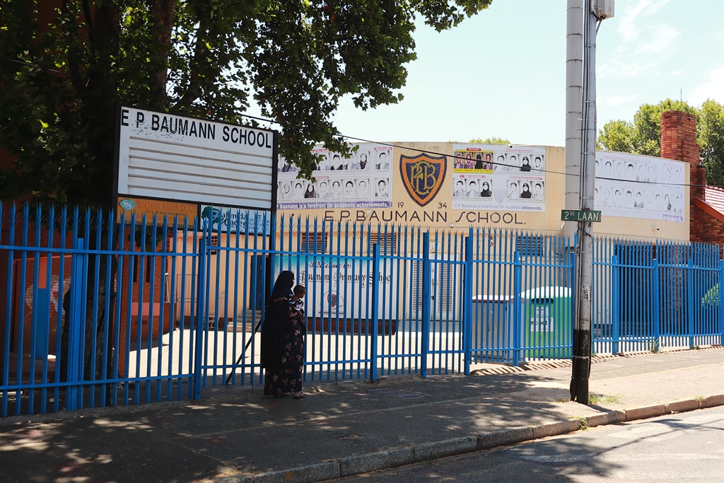 'n Jong skoolmeisie is Woensdag buite die E.P. Baumann Primary School in Mayfair ontvoer. Foto: Gallo Images/Fani Mahuntsi