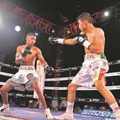 Slashed fight purse almost drove boxing champ Ayanda Ndulani to quit