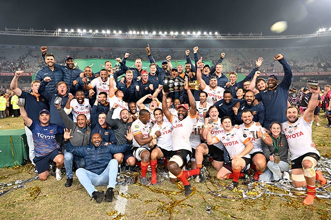 The Cheetahs celebrate winning the 2023 Currie Cup. 