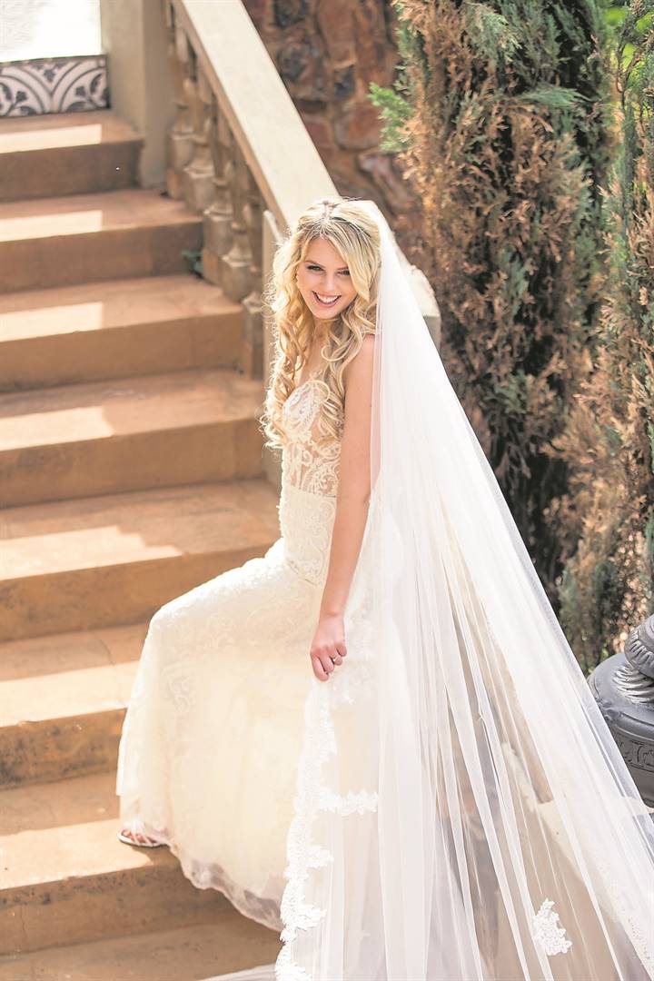 Jennifer-Rose Kruger van Tarlton in Gau­teng is die November-maandwenner van Beeld se Bruid van die Jaar-kompetisie. 
