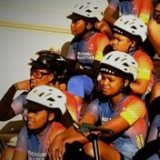 WATCH | Pro-cyclist teams up with girls cycling club to promote the sport in Cycle Tour