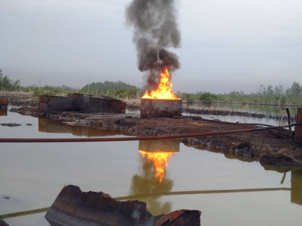 Nigeria Military destroys illegal refineries in the Niger delta,.