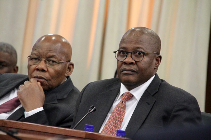 switch Eskom Board chairperson Ben Ngubane and former CEO Eskom Brian Molefe account to Parliament’s standing committee on public accounts during a hearing on the report of PwC coal supply agreements between Eskom and Tegeta in the Old Assembly in Parliament in Cape Town on Tuesday. PHOTO: lindile mbontsi