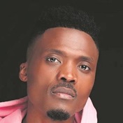 Top male singer washes amapanty, bras!  