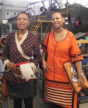 Unathi Tunzelana (43) and Dr Sibongiseni Tunzelana (35).