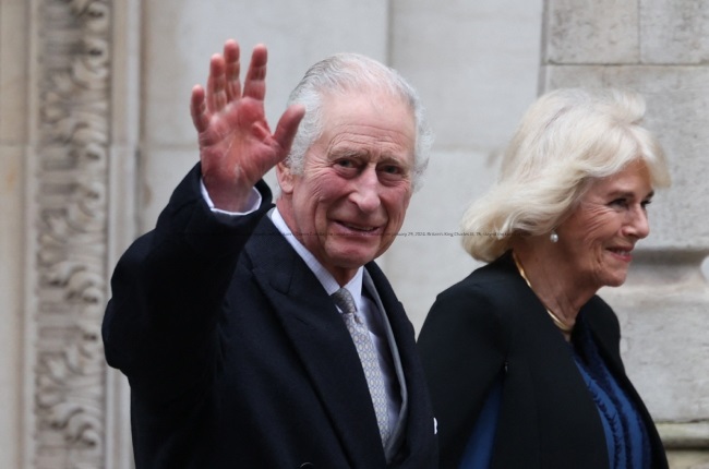 King Charles leaving The London Clinic with his wife, Queen Camilla, last month after undergoing prostate surgery. (PHOTO: Gallo Images/Getty Images)
