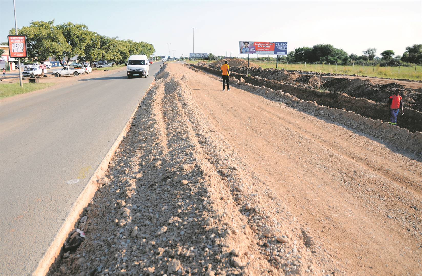 Road to nowhere :The North West department of public works and roads has allocated R50 million to Khosi/Vuyo Logistics to rebuild Mandela Drive in Mahikeng. 