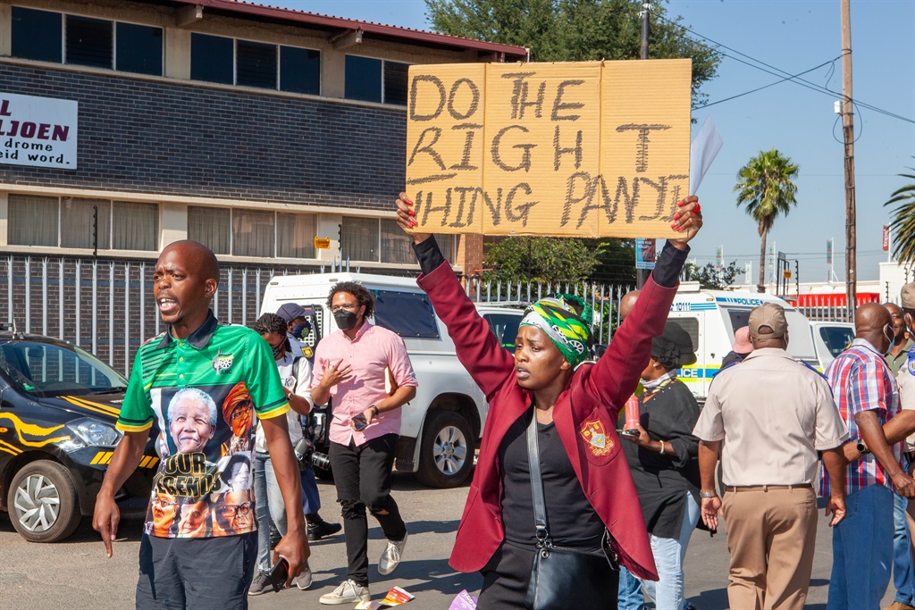 Parents protest outside Hoërskool Jan Viljoen in Randfontein this week. It is alleged that a recent clash between pupils was racially motivated. A physical altercation is believed to have taken place at the school on February 11 between black and white pupils. Photo: Papi Morake/Gallo Images