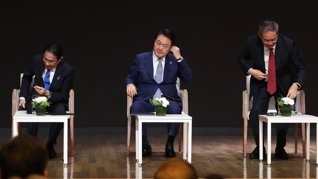 (Left to right) Japan's Prime Minister Fumio Kishi