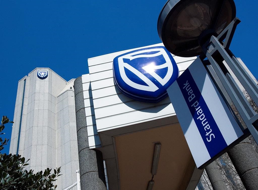 Alle banke se aandeelprys het Maandag steeds gedaal, insluitend dié van Standard Bank. Foto: Gallo Images