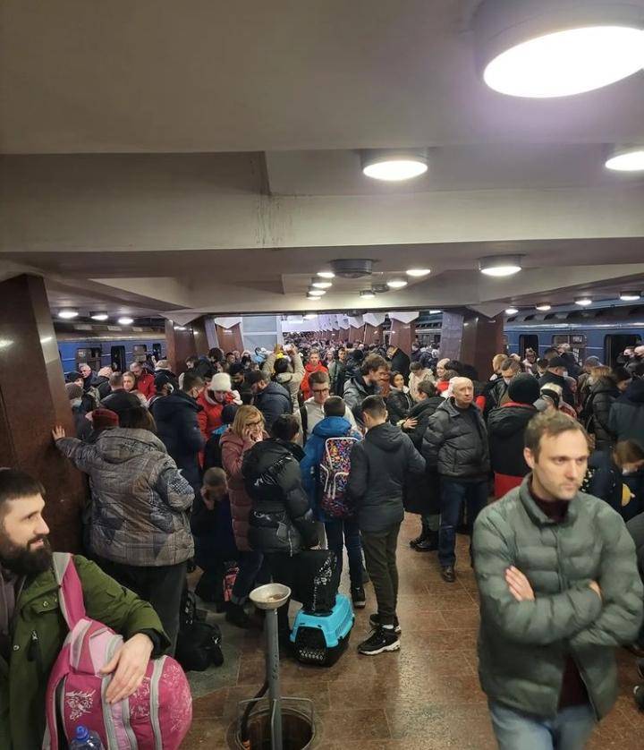 Die treinstasie in Charkif op 25 Februarie, die oggend nadat Rusland Oekraïne binnegeval het.  Foto: Verskaf