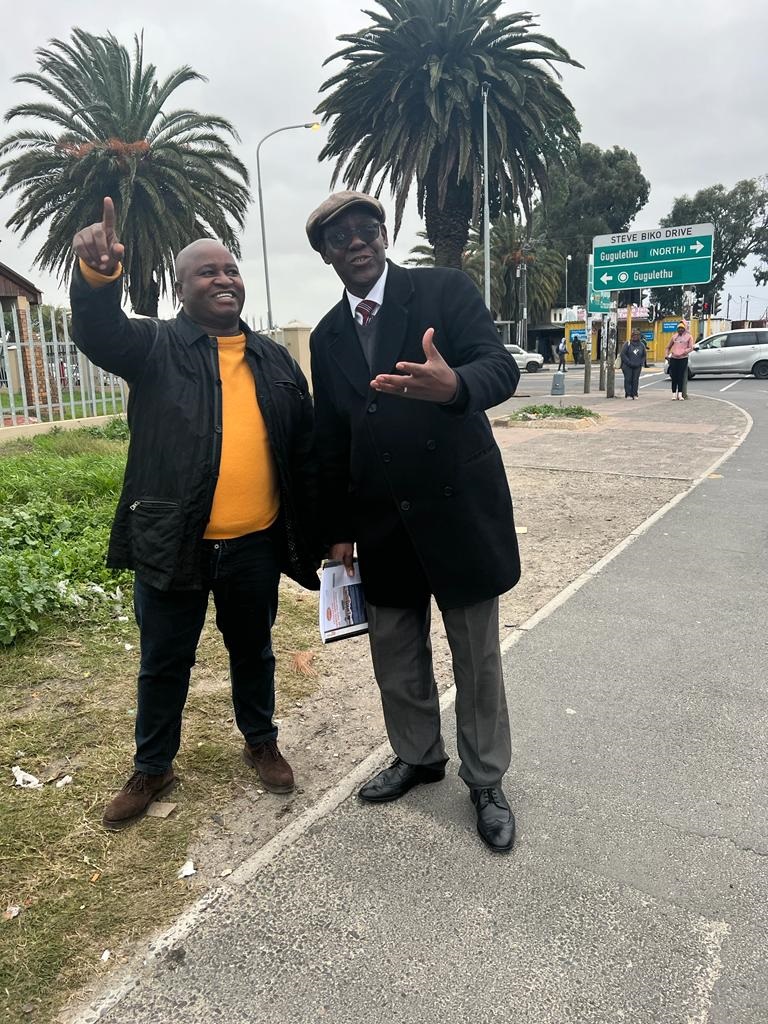 Caption: On the left is a member of the Steering Committee Deputy Minister of Rural Development and Land Reform, Mcebisi Skwatsha  and the Chairperson of the Steering Committee, Dr Mzwandile Plaatjie. Photo supplied.
