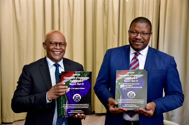 <em>The Presidency received the fourth part of the state capture inquiry's report. (GCIS)</em>