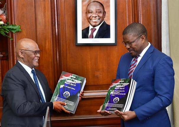 <em>The Presidency received the fourth part of the state capture inquiry's report. (GCIS)</em>