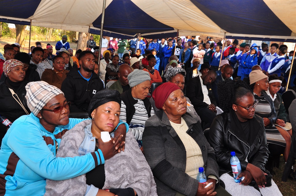 Family and friends gathered at Tsitsing Primary School to pay tribute to the late Lethabo Sibanda. Photos by Rapula Mancai