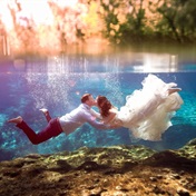 PHOTOS | Underwater wedding photographer creates breathtaking images